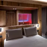 Oltre Alpine Hotell 4*