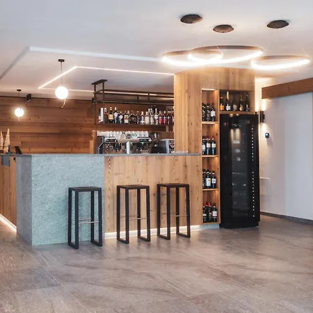 Hotell Oltre Alpine