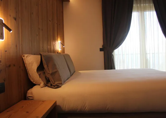 Oltre Alpine Hotel 4*